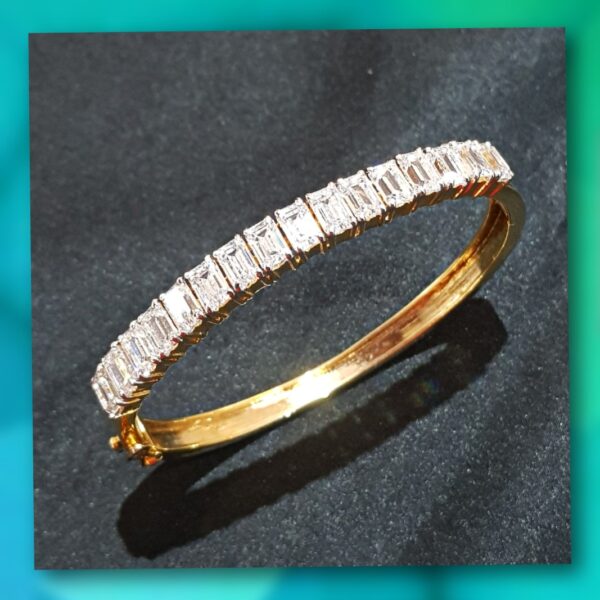Style Statement: A classic bangle style that will go with all styles and colours