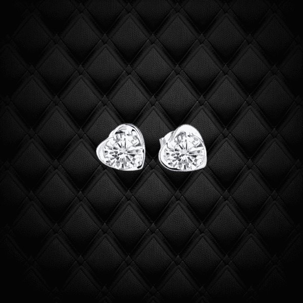 Heart Cameo Solitaire Studd Earring