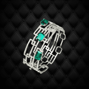 Emerald In Sparking Grid Bracelet