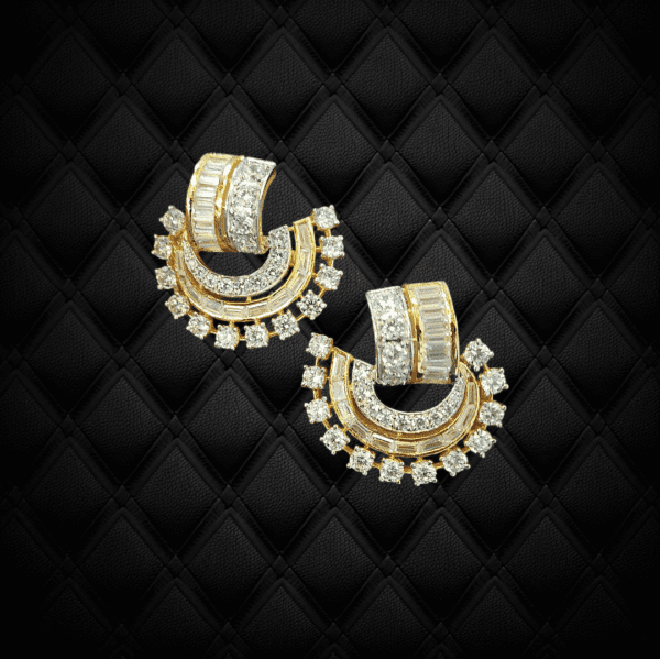 Diva Double Hoop Interlock Earring